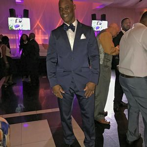 Meet your Posher, Adrian